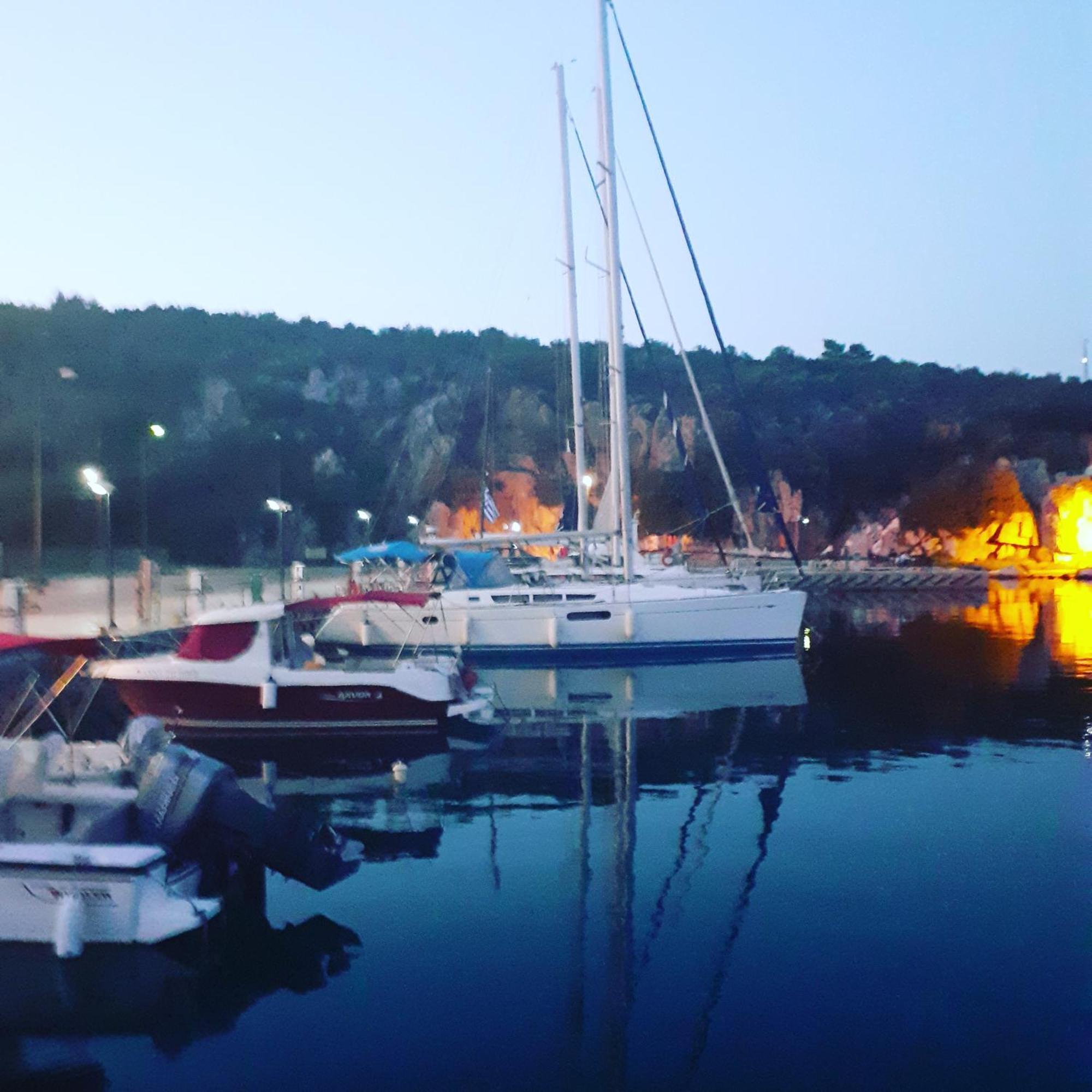 Hotel Avra Nea Epidavros Dış mekan fotoğraf